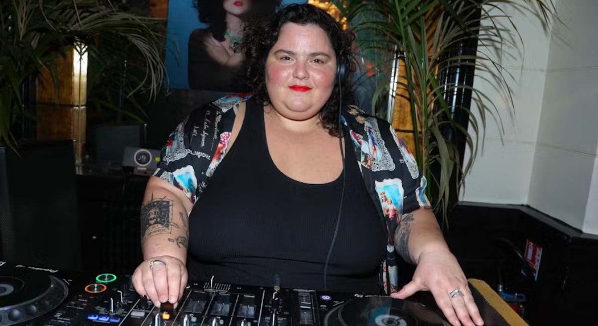 La DJ a cargo de la inauguración de los JJOO denuncia amenazas de "muerte, tortura y violación"