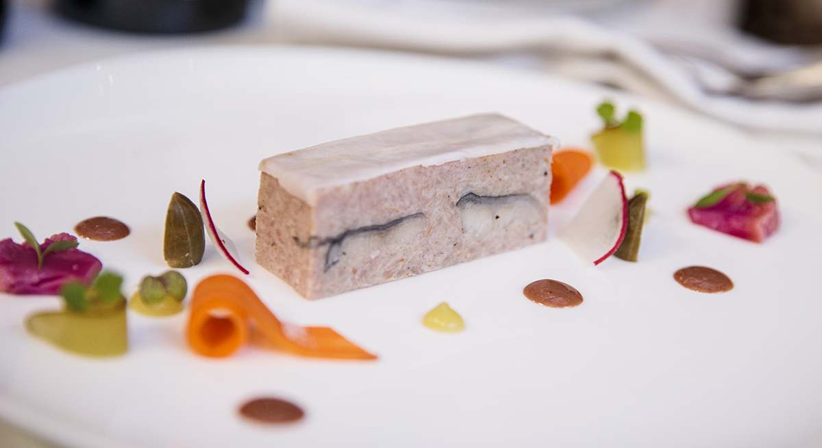w-Pate-de-campagne-con-anguila-Brasserie-Lafayette-2.jpg
