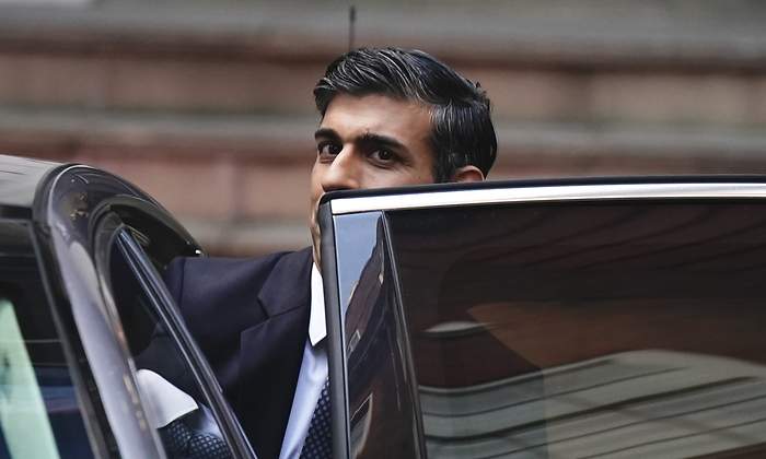 rishi-sunak-coche-ep.jpg