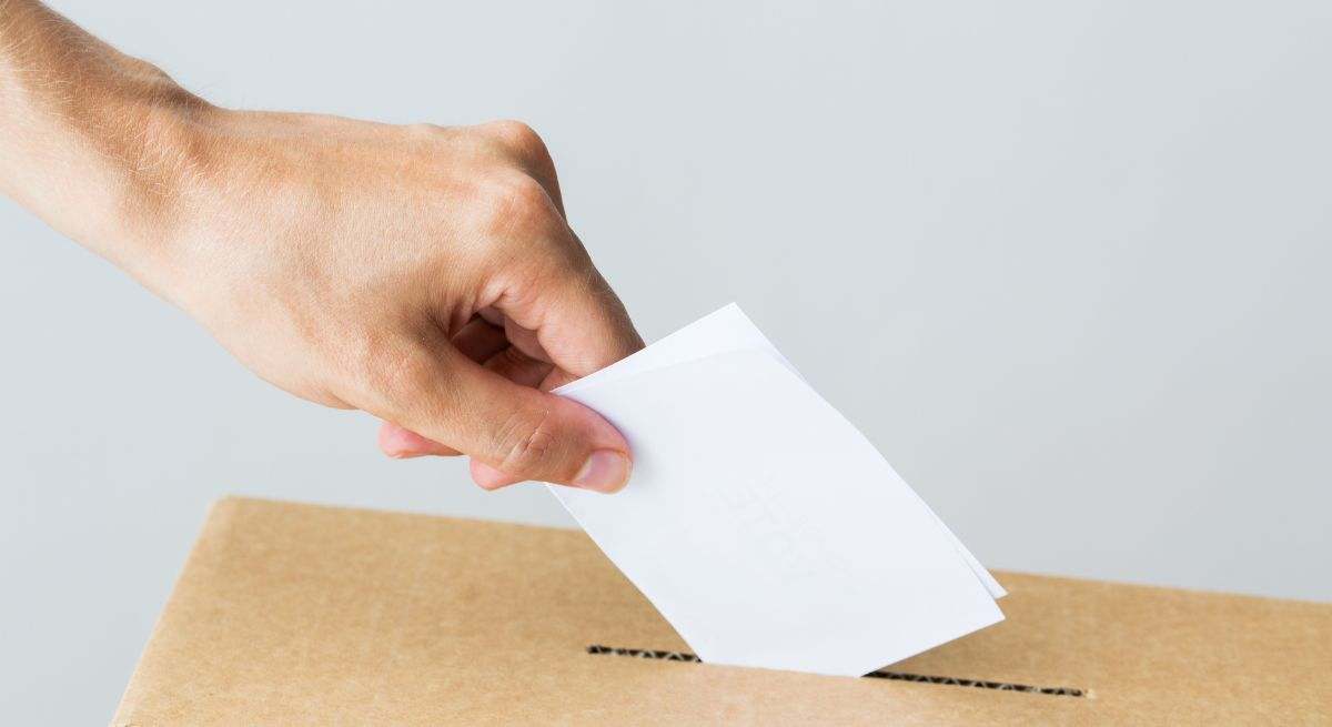 voto-urna-recurso-canva.jpg
