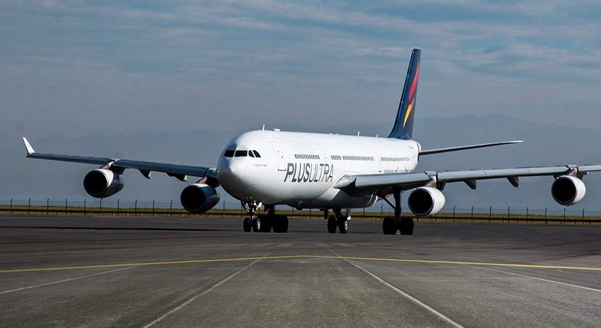 plus-ultra-aerolinea-ep.jpg