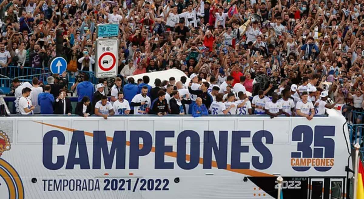 El Real Madrid celebra un título de Liga en Cibeles / EP