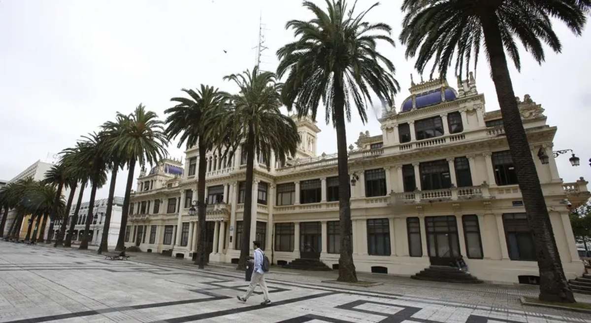 Edificio de la Terraza en los jardines de Méndez Núñez ( A Coruña) que acogerá la sede de la Agencia Española de Supervisión de la Inteligencia Artificial (AESIA).