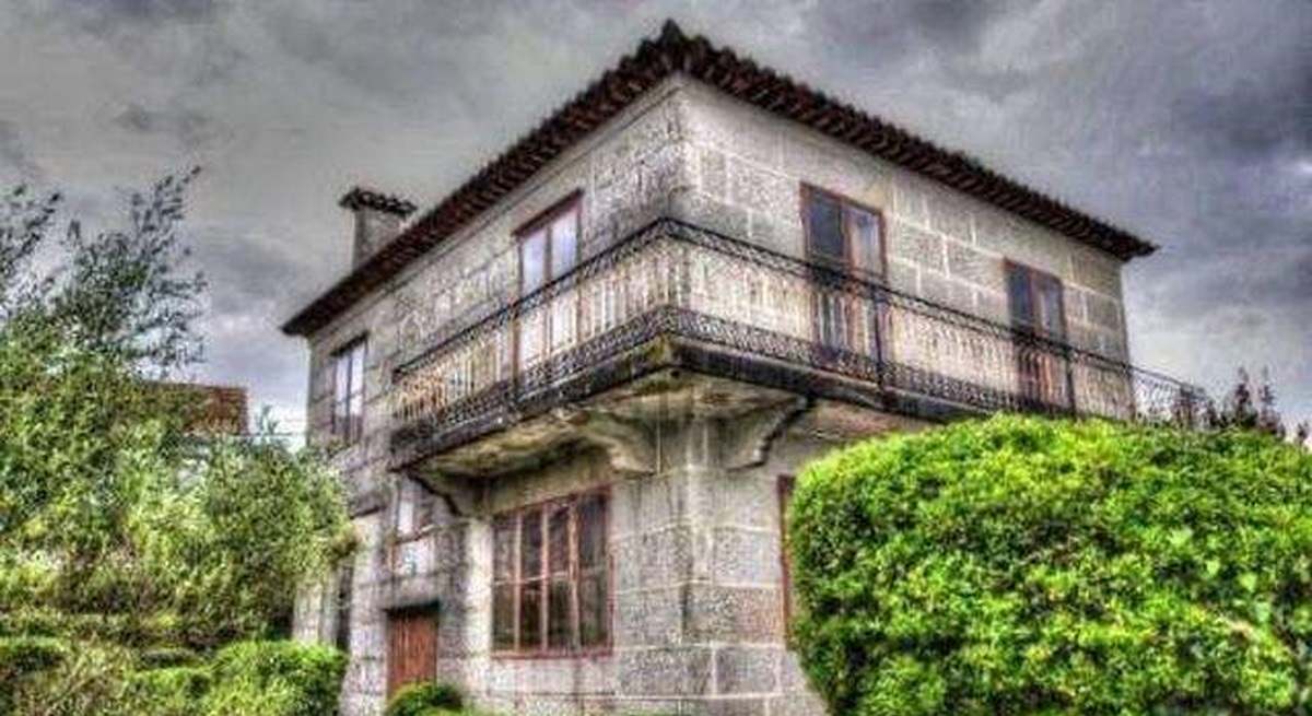 El chalet de la mujer Núñez Feijóo, Eva Cárdenas, en Moaña. Inmobiliaria.com