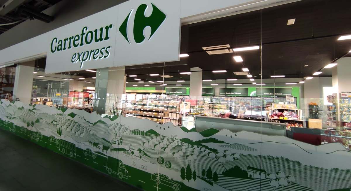 Carrefour Abades