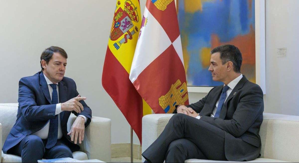 Mañueco se reúne con Pedro Sánchez