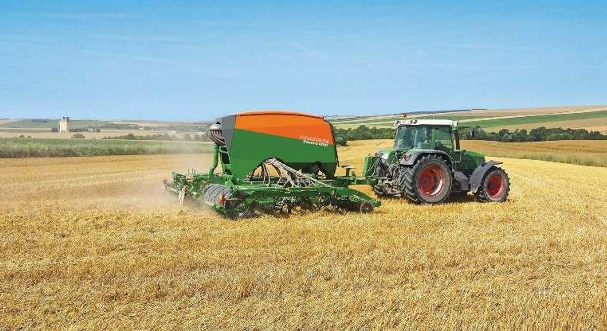 tractor1OK.jpg