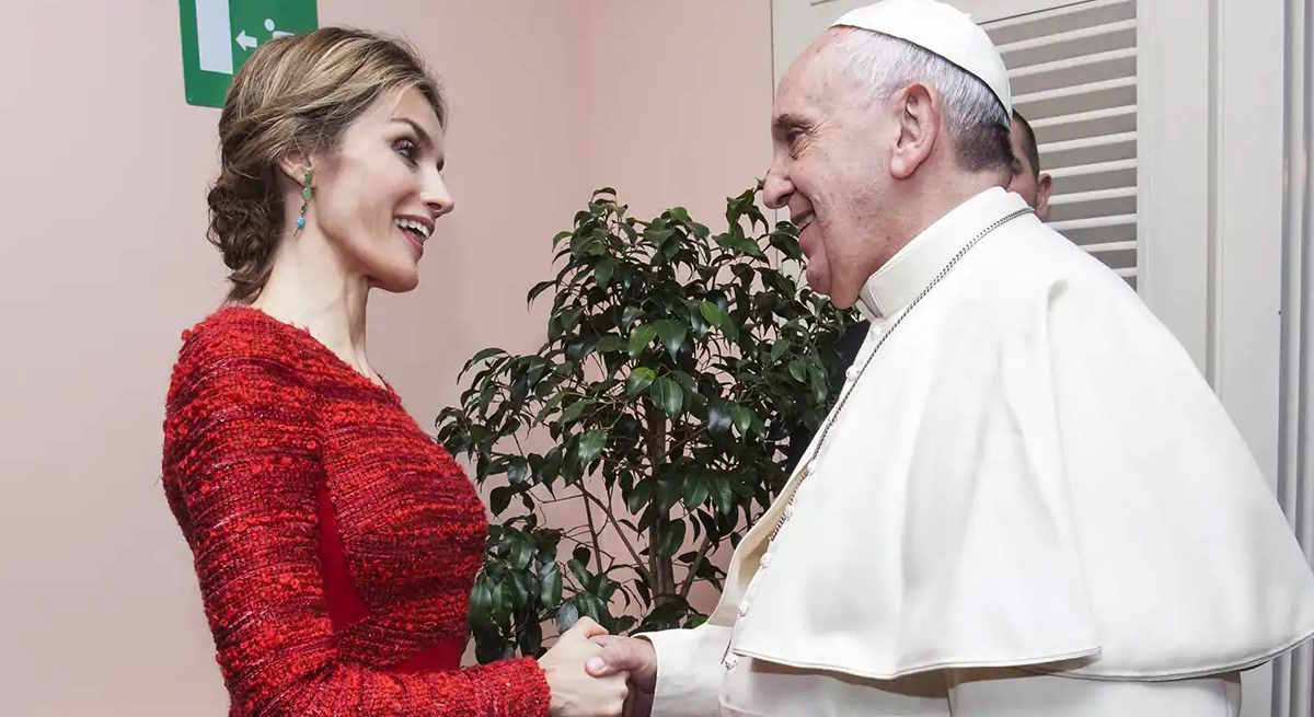 Letizia y el Papa en 2014