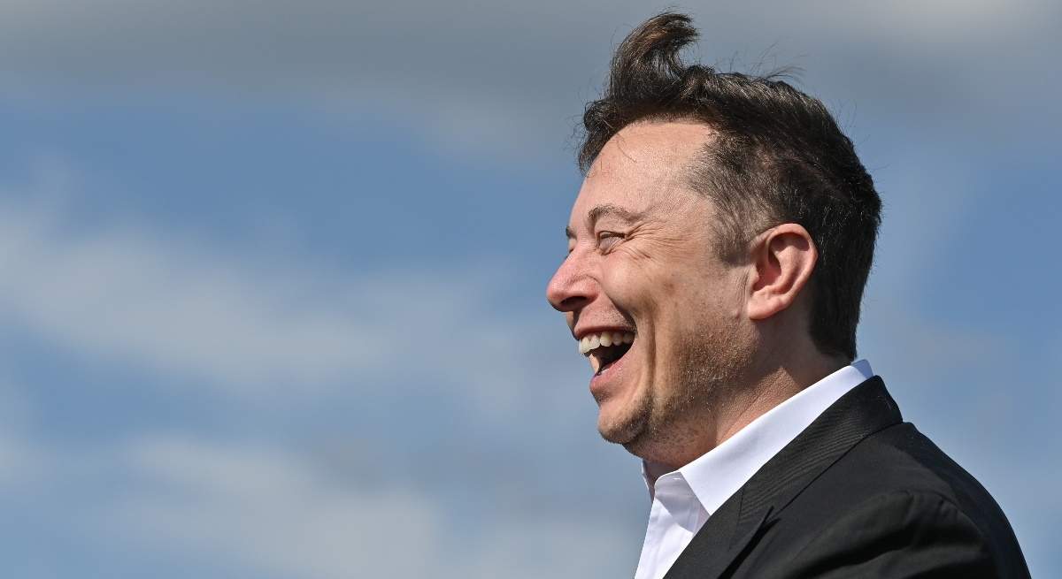 elon-musk-riendose-europapress-ep.jpg