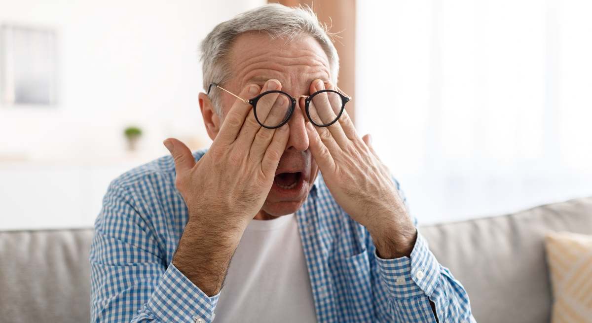 Así es sufrir un desprendimiento de retina.