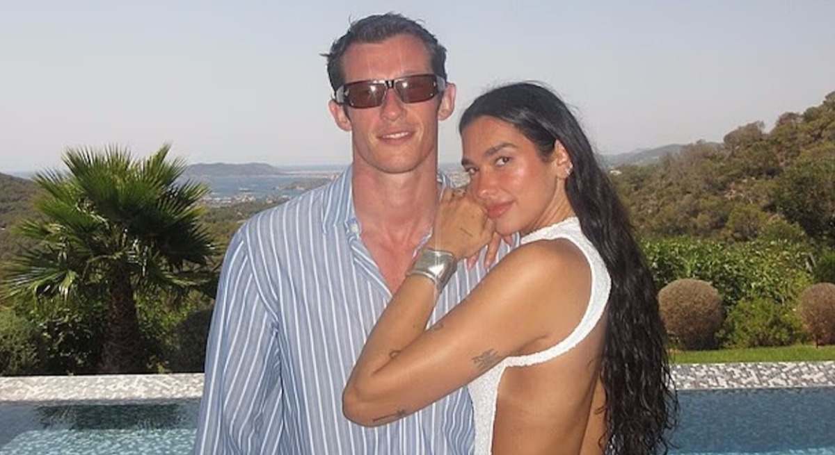 Dua Lipa y Callum Turner