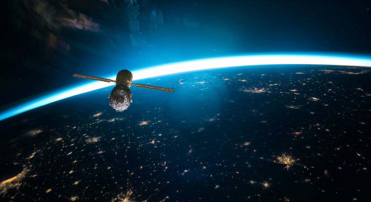 La Tierra es un planeta del sistema solar