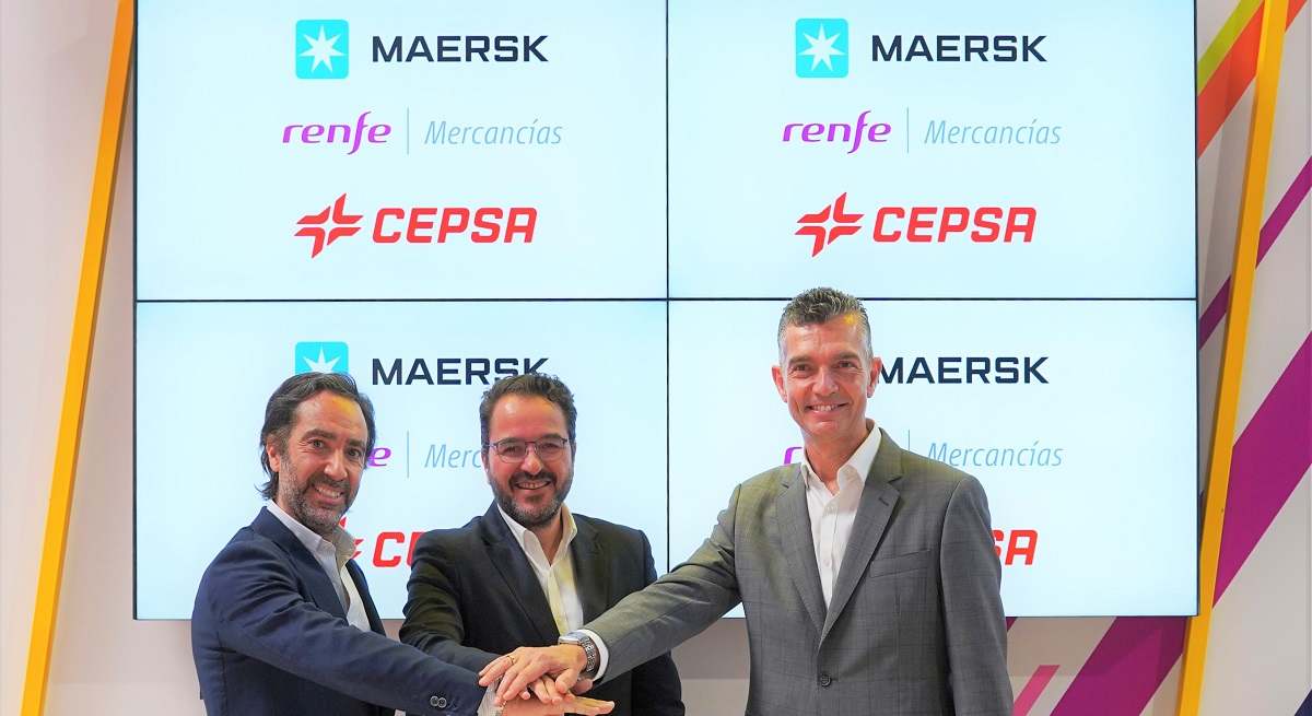 Responsables-de-Renfe-Maersk-y-Cepsa.jpg