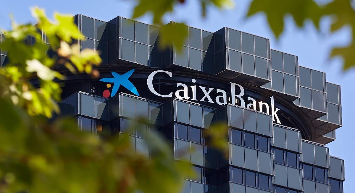 CaixaBank-LIDERAZGO-EMISIONES-Y-BONOS.jpg