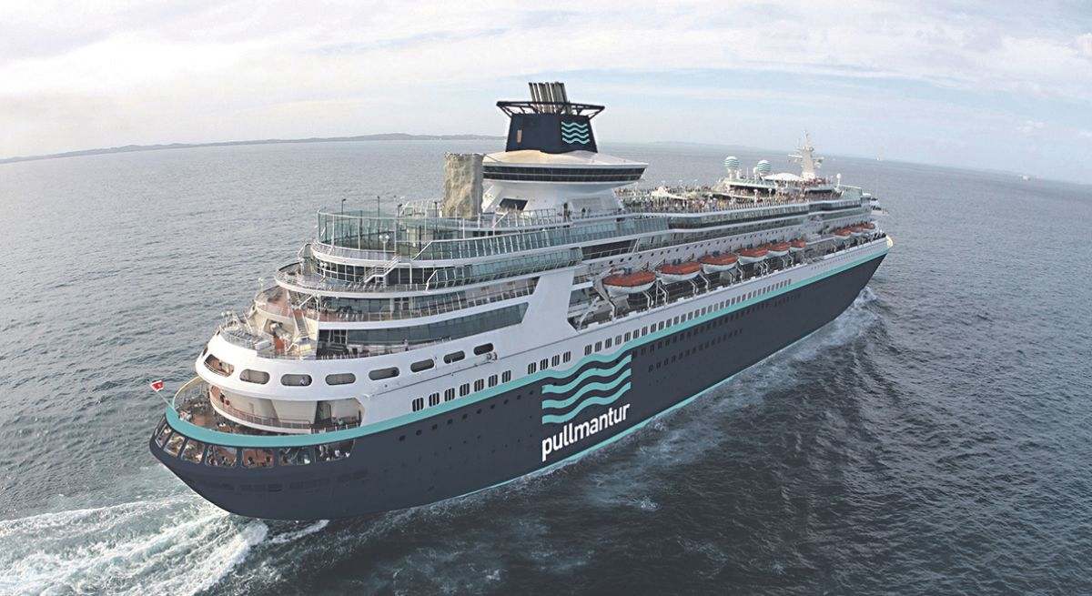 Pullmantur_barco.jpg