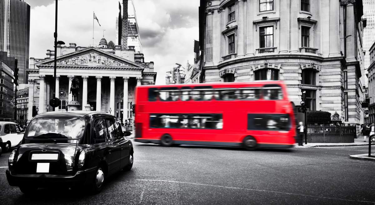 banco-inglaterra-bus-londres-dreams.jpg
