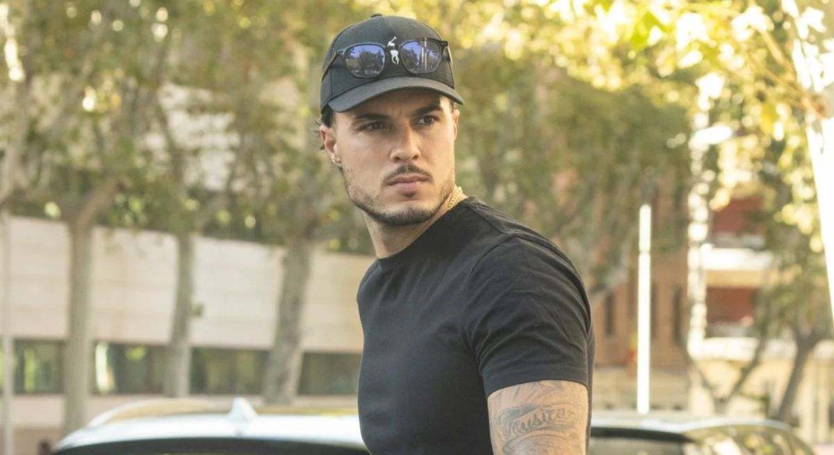carlo-costanzia-polemica-paparazzis-.jpg