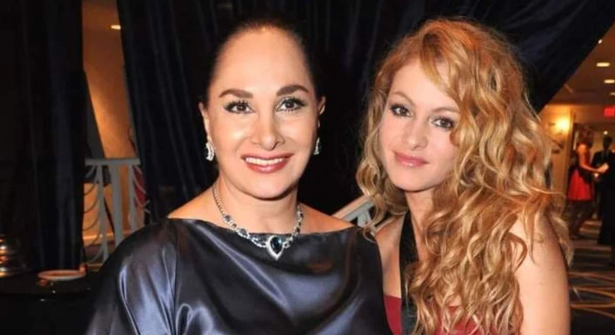 paulina-rubio-madre-1200.jpg