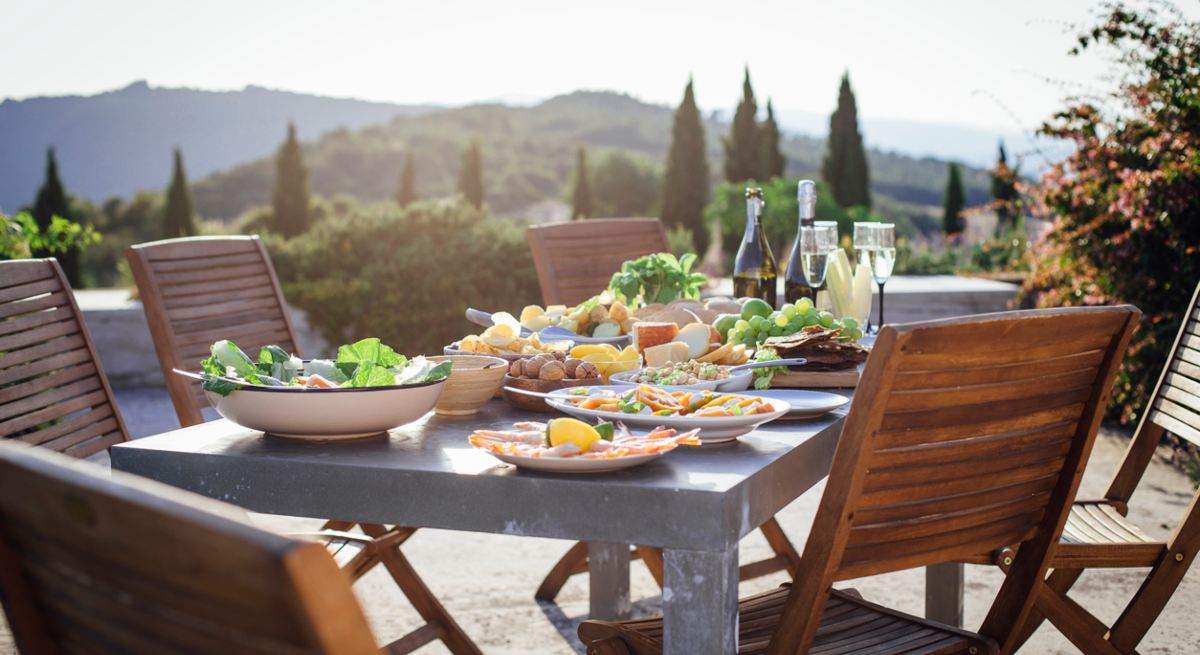 dieta-mediterranea-iStock-611075624.jpg