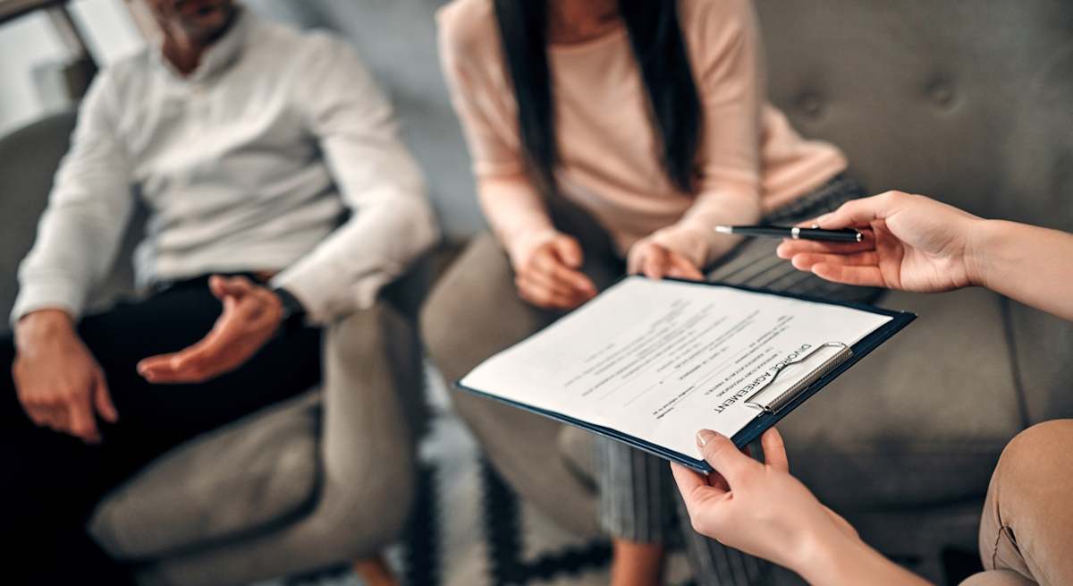 Divorcio_firma_mediacion_istock.jpg