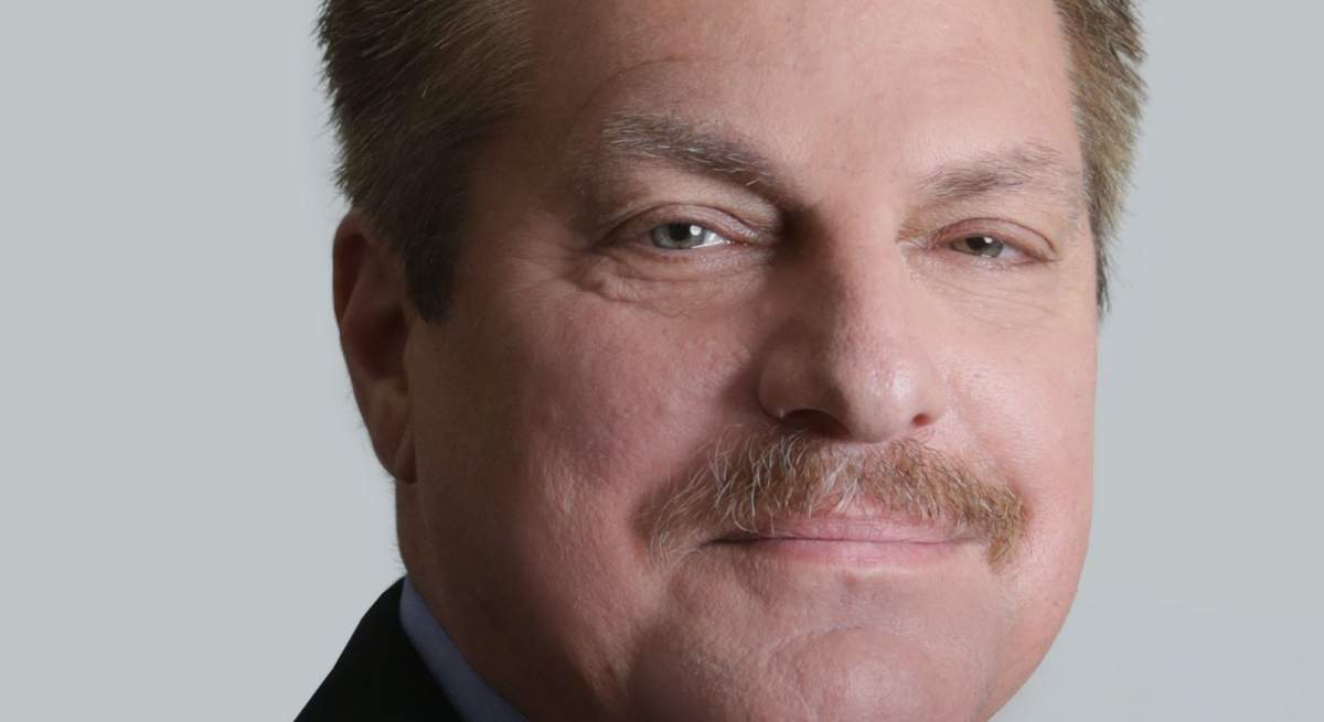 Mike_Bollinger_headshot-1-1.jpg
