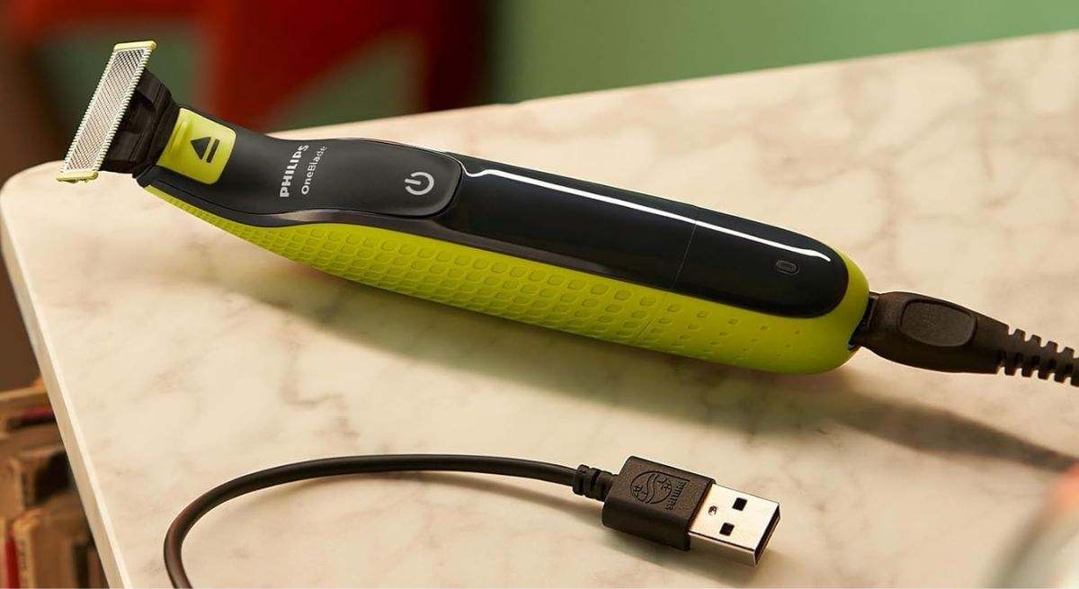 Recortadora de barba Philips OneBlade Pro 360