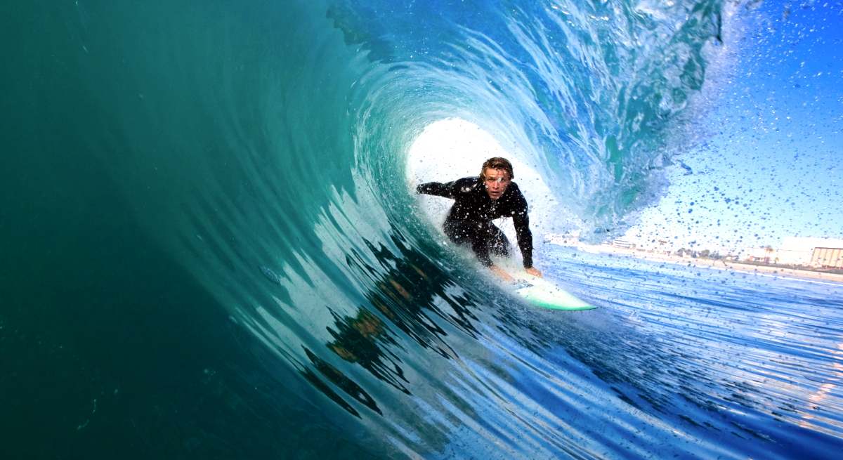 surf-dreamstime.jpg