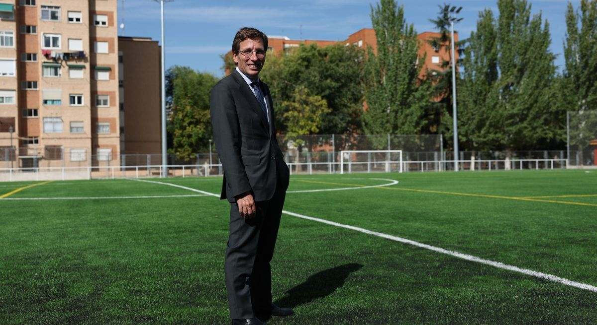 Campo de fútbol de Latina