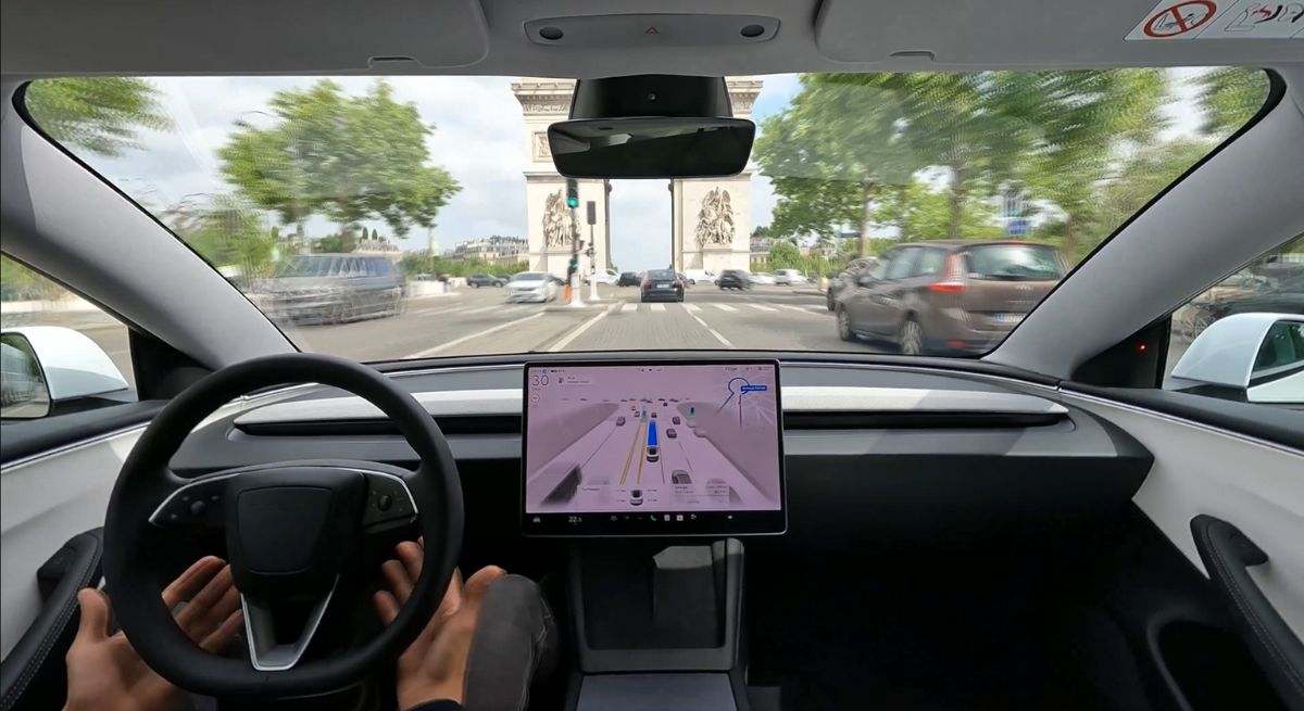 Prueba del sistema de Conducción Autónoma Total de Tesla
