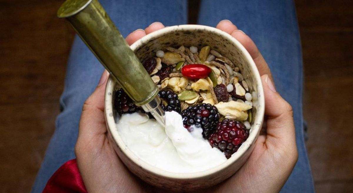 Transformar los sabores ácidos en dulce es posible gracias a esta fruta mágica