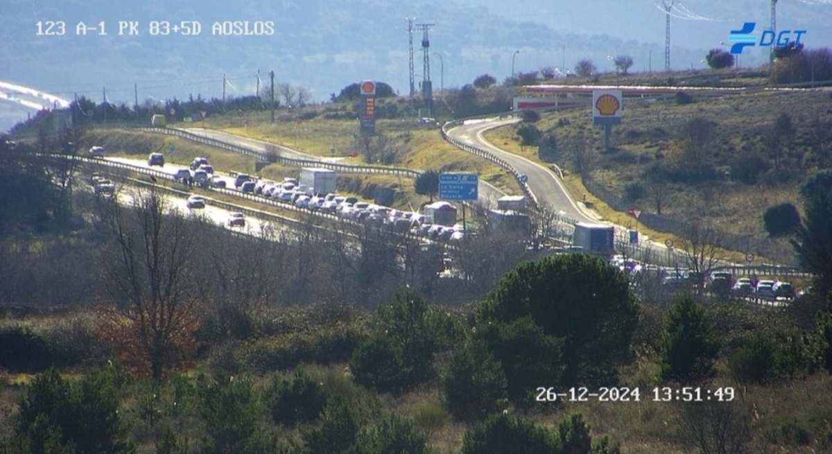 Alcance en la A-1. Foto: DGT.