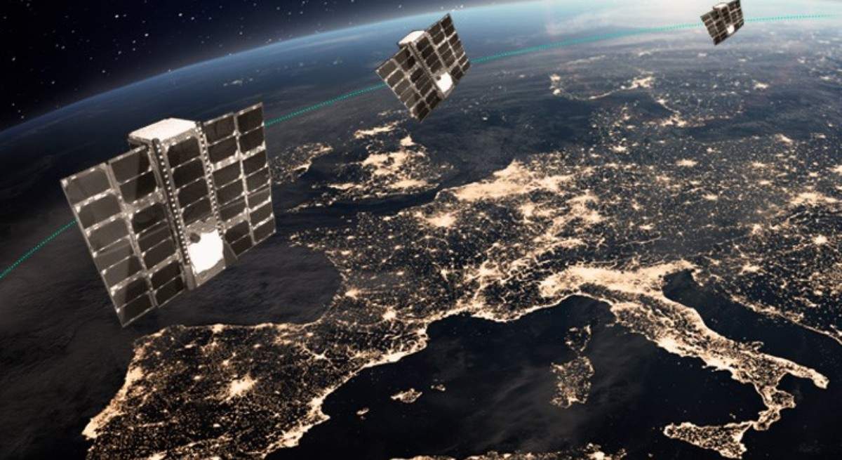 satelite.jpg