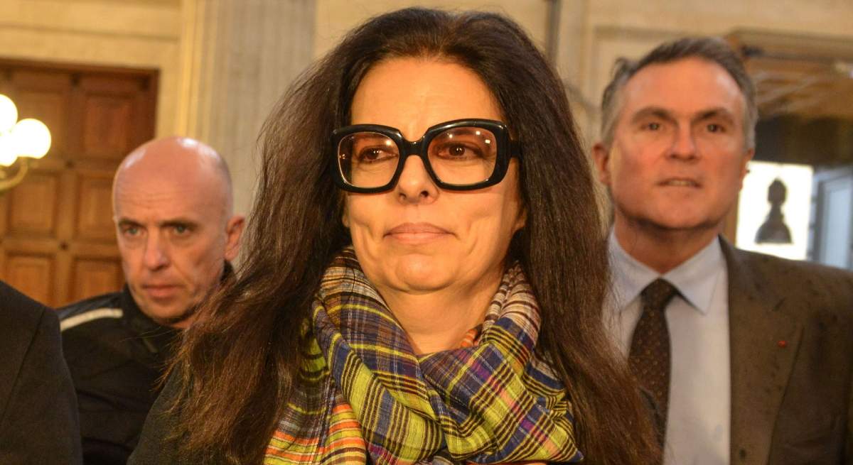bettencourt-cordon.jpg