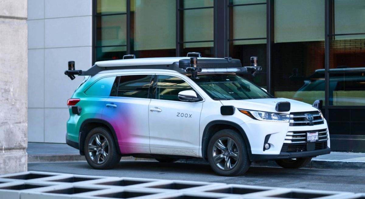 Sin conductor ni volante: los robotaxis Zoox de Amazon llegan a Los Ángeles