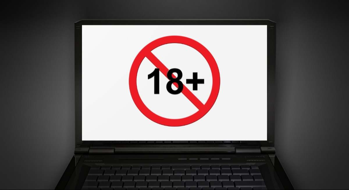 Los pediatras alertan de que el porno es la principal fuente de educación sexual en los adolescentes españoles.
