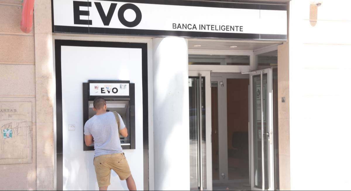 Un sucursal de Evo Banco.