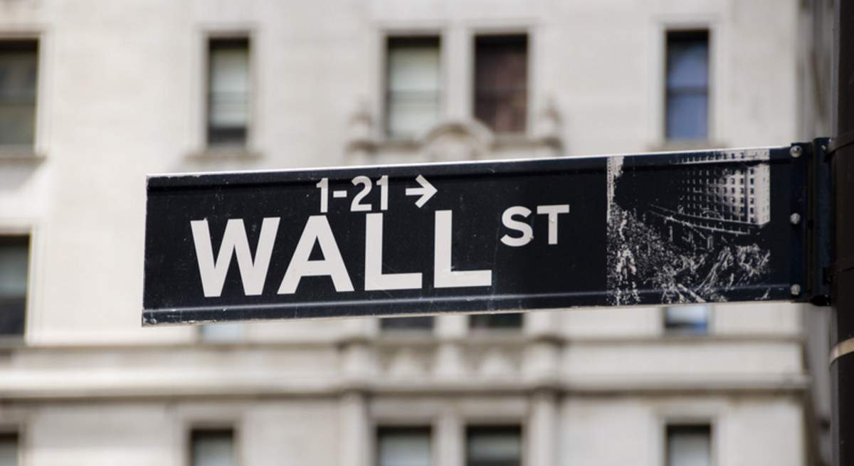 wall-street-1200.jpg