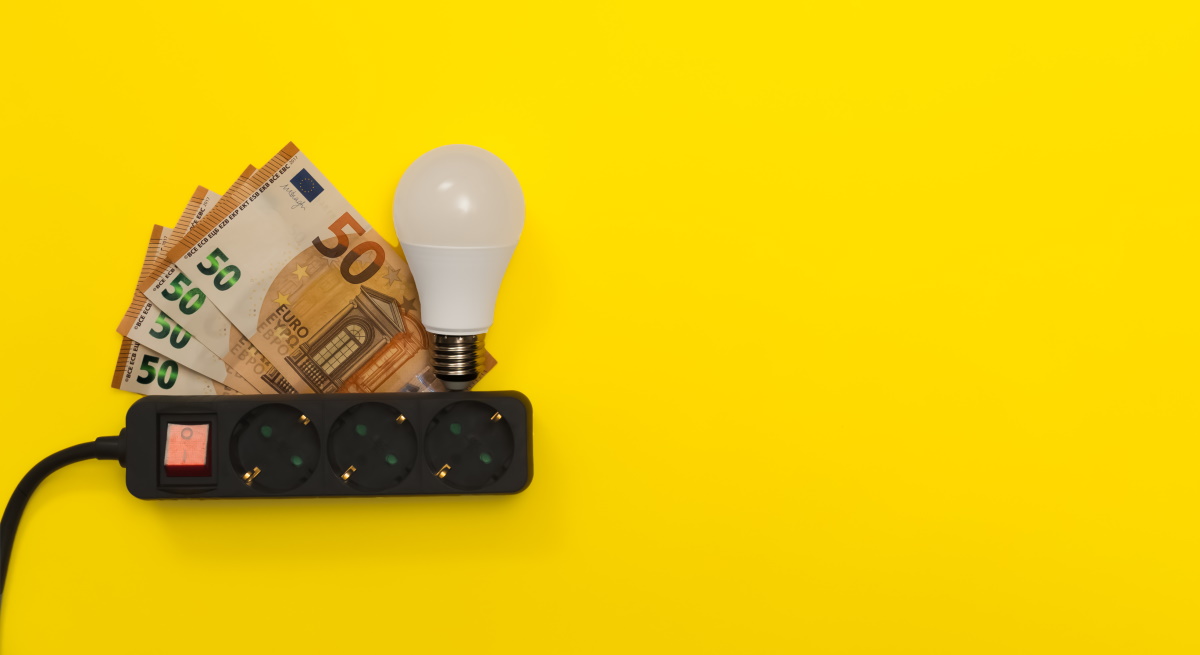 luz-bombilla-istock.jpg