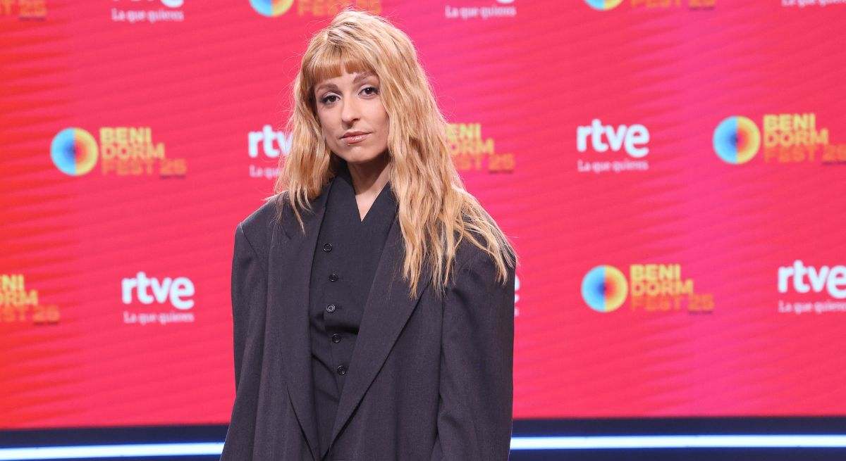 La cantante posando en un photocall