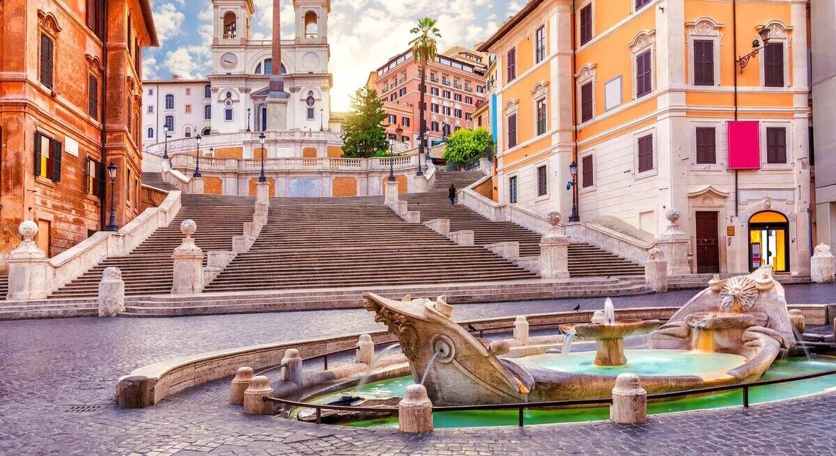 plaza-espana-roma-italia_981).jpg