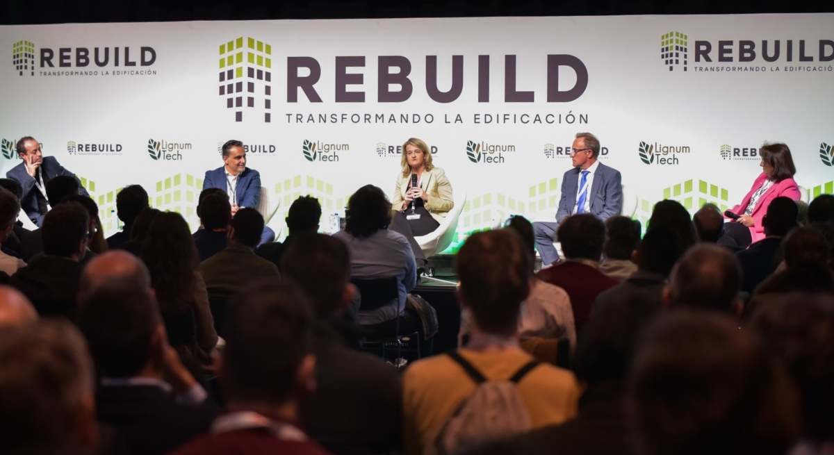 La-oportunidad-de-los-fondos-Next-Generation-para-la-rehabilitacion-de-viviendas-se-debate-en-REBUILD-con-la-mirada-puesta-en-2026.jpg