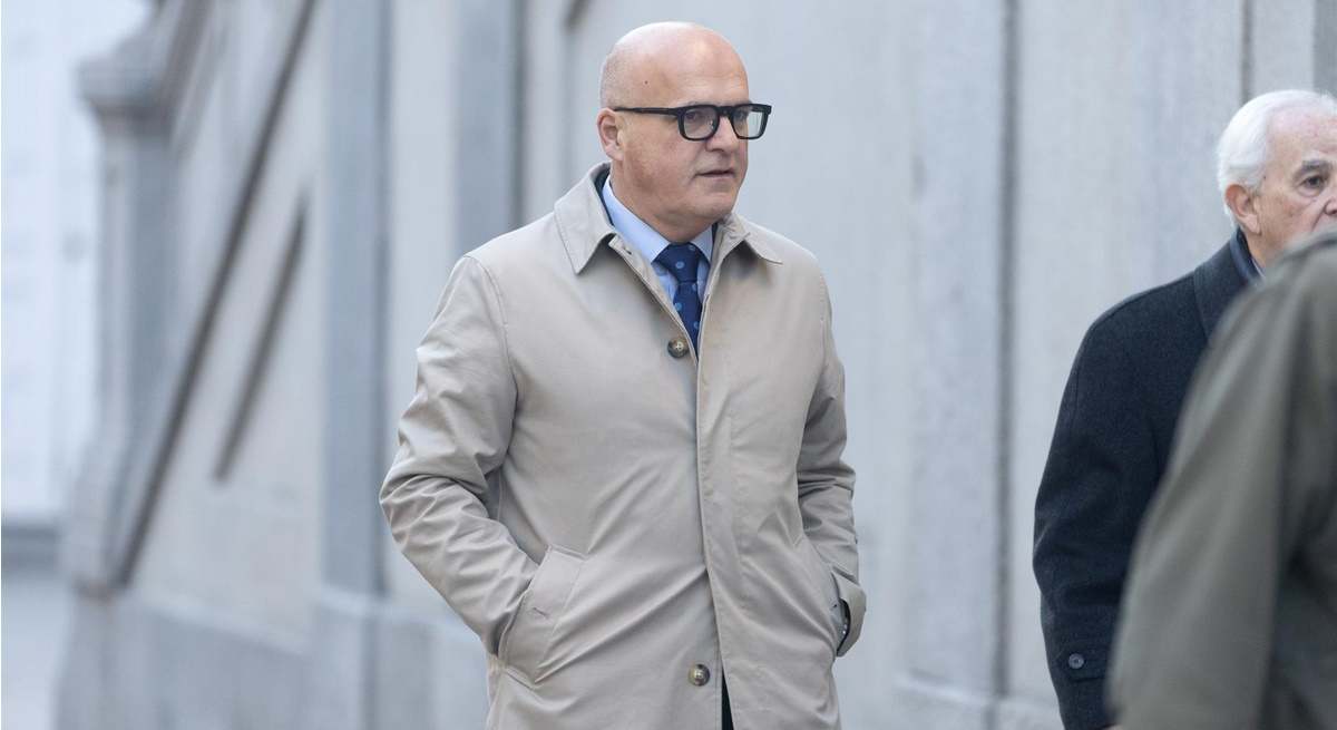 El senador del PP y expresidente de la Diputación de Ourense, José Manuel Baltar, llega a declarar al Tribunal Supremo, a 19 de diciembre de 2023, en Madrid.