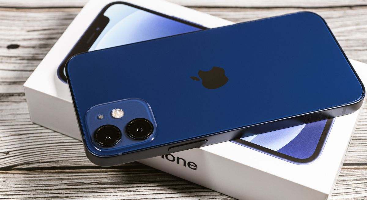 iphone-12-istock.jpg