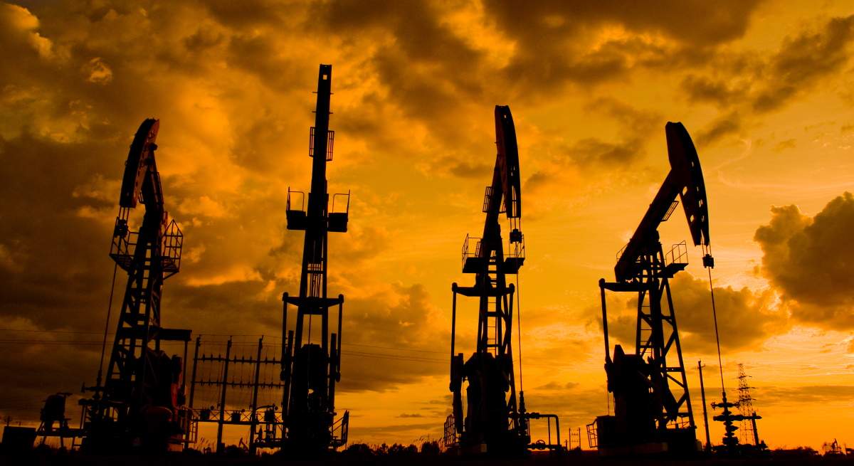 petroleo-martillos-dreamstime.jpg