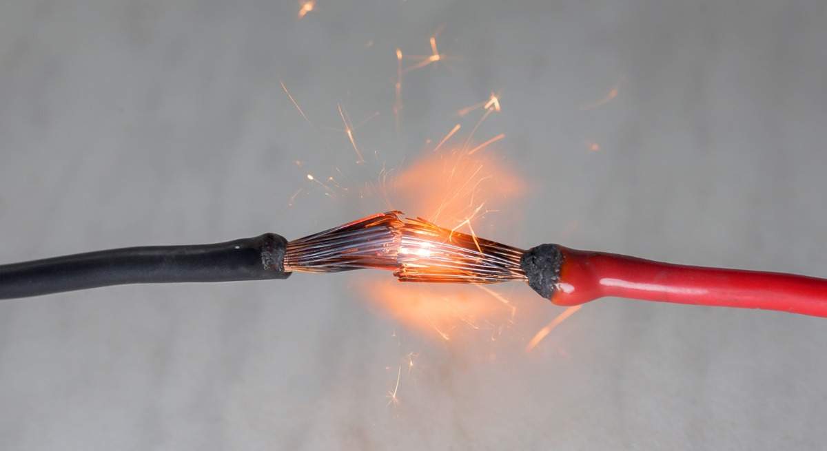cortocircuito-credito-istock.jpg