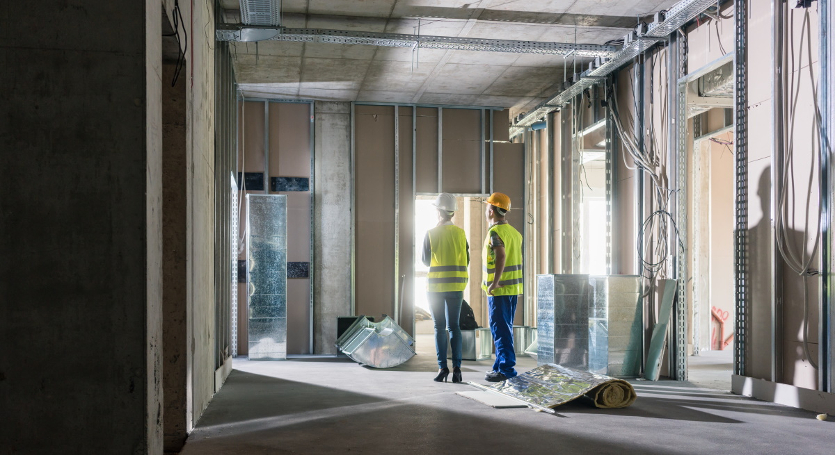 trabajadores-sector-reformas-construccion-dreamstime.jpg