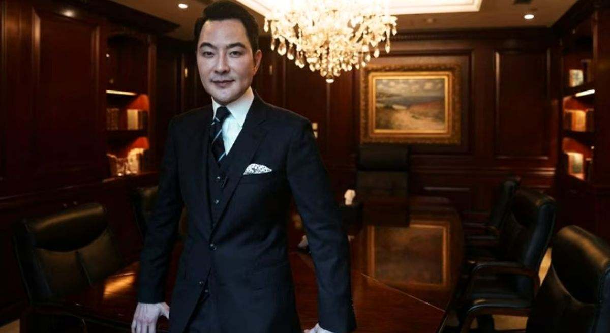 El CEO que inventó su riqueza para entrar en la lista de multimillonarios de Forbes