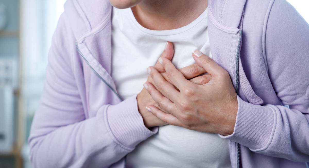 Problemas cardiacos en mujeres.