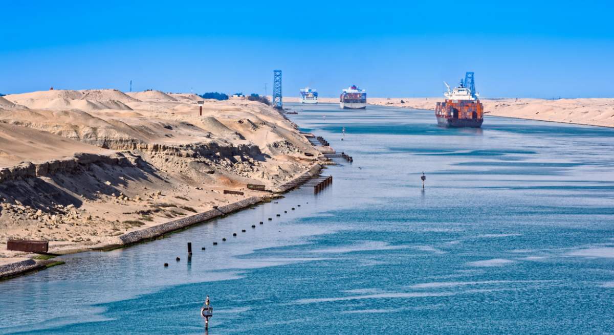 canal-suez-dreamstime.jpg