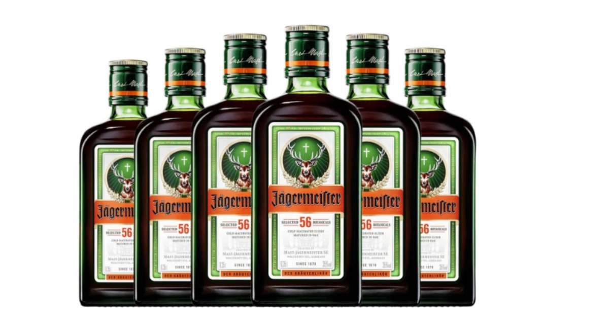 Botellas de Jägermeister